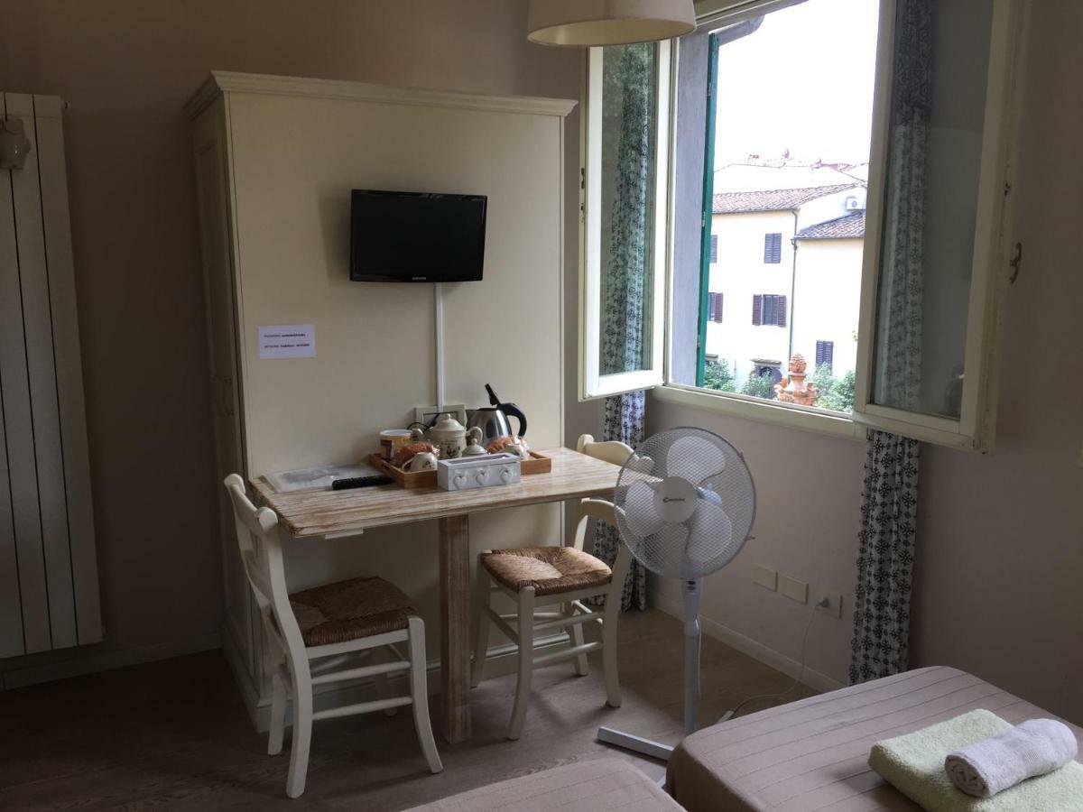 Studio In The Heart Of Florence Hotel Luaran gambar